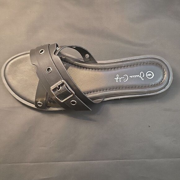 BRAND NEW JESSICA CARLYLE WOMENS STRAPPY DOME-STUD EMBELLISHED SANDAL - Picture 12 of 14